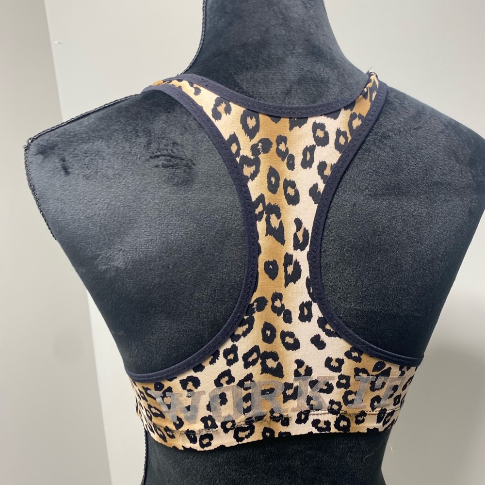 Workout bra - Picture 3 of 6